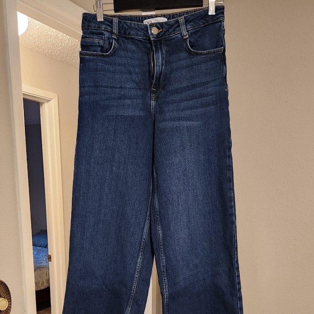 Zara jeans high rise wide leg size 28/6